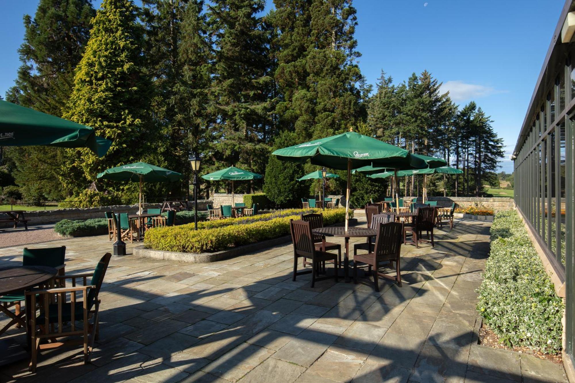 Slaley Hall Hotel, Spa & Golf Resort Exterior foto